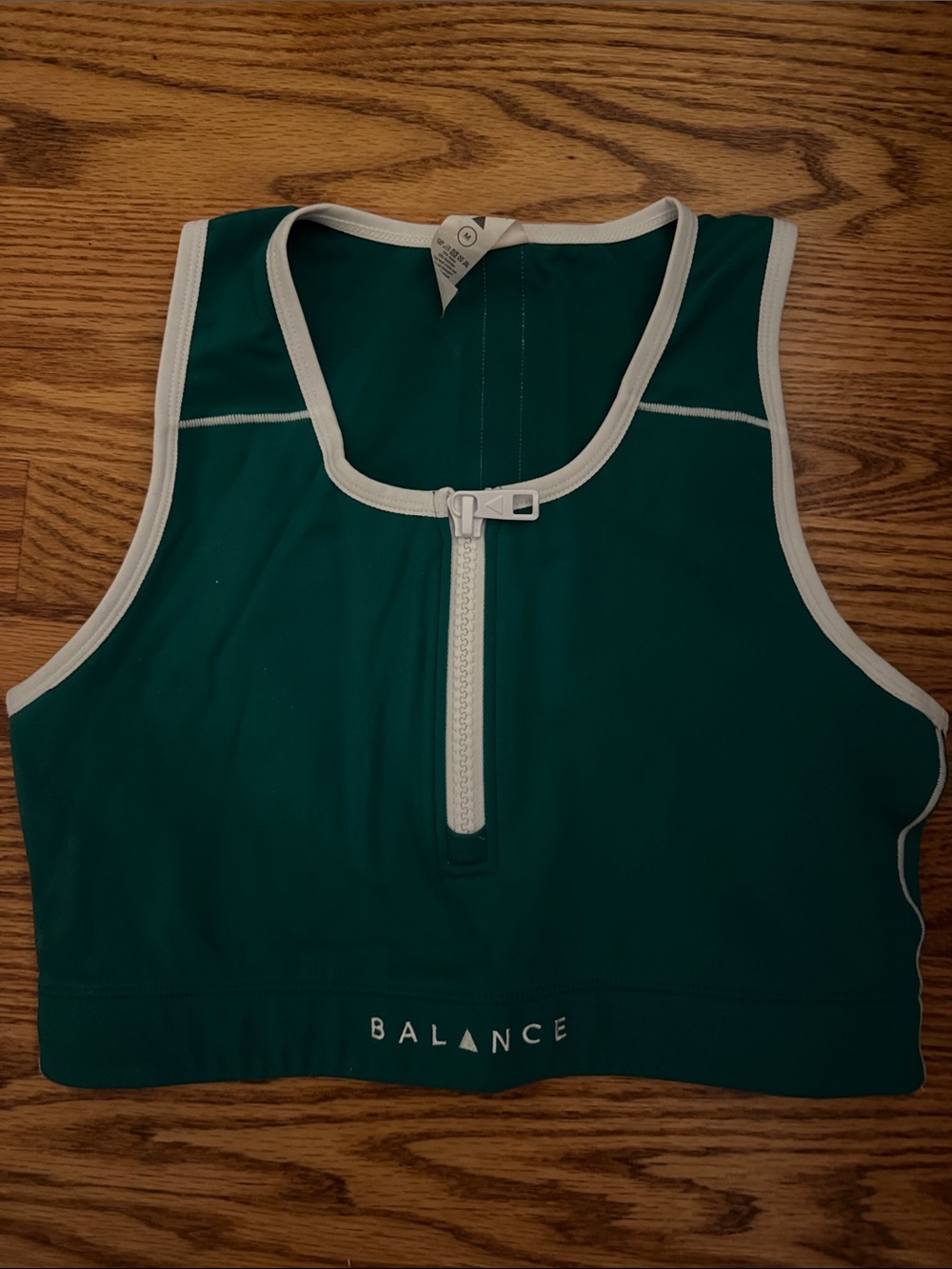 Women’s Zip-Front Sports Bra